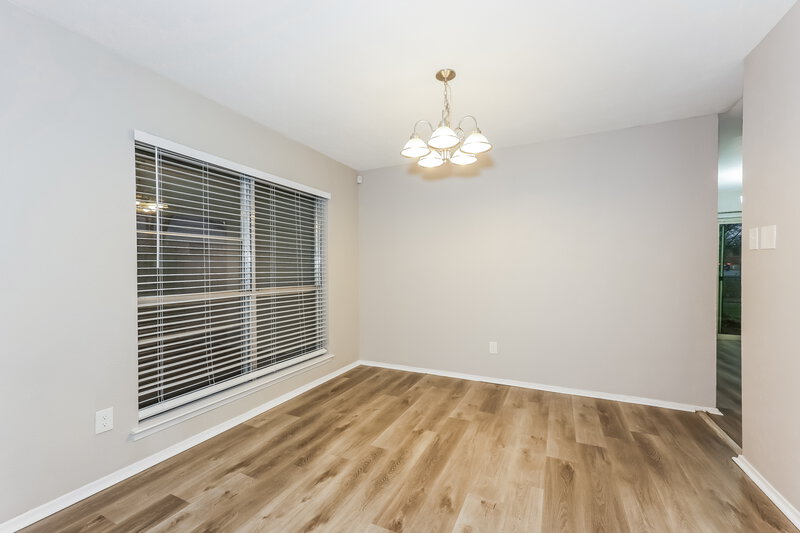 1,745/Mo, 1301 Southridge Dr Lancaster, TX 75146 Dining Room View