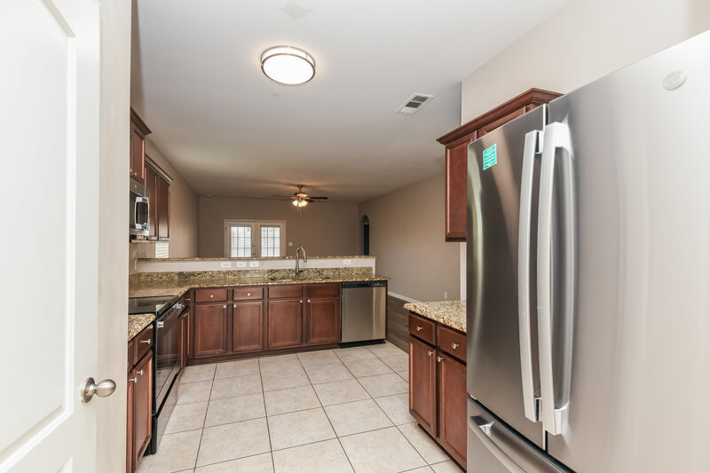 2,085/Mo, 6244 White Jade Dr Fort Worth, TX 76179 Kitchen View