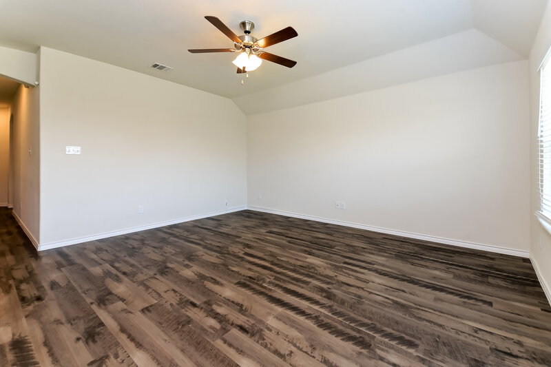 2,245/Mo, 341 Everglade Lndg Royse City, TX 75189 Main Bedroom View 3