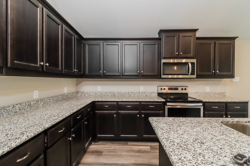 1,975/Mo, 424 Bishopgate Ct Crowley, TX 76036 Kitchen View