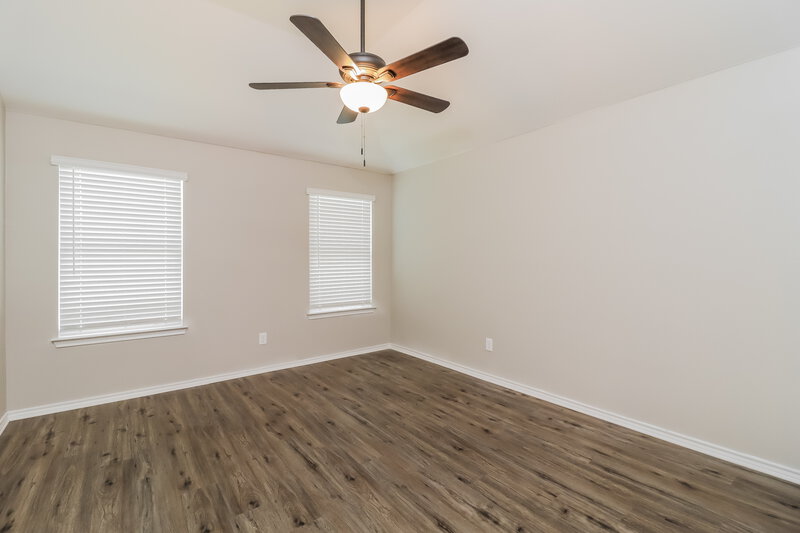 1,975/Mo, 424 Bishopgate Ct Crowley, TX 76036 Main Bedroom View