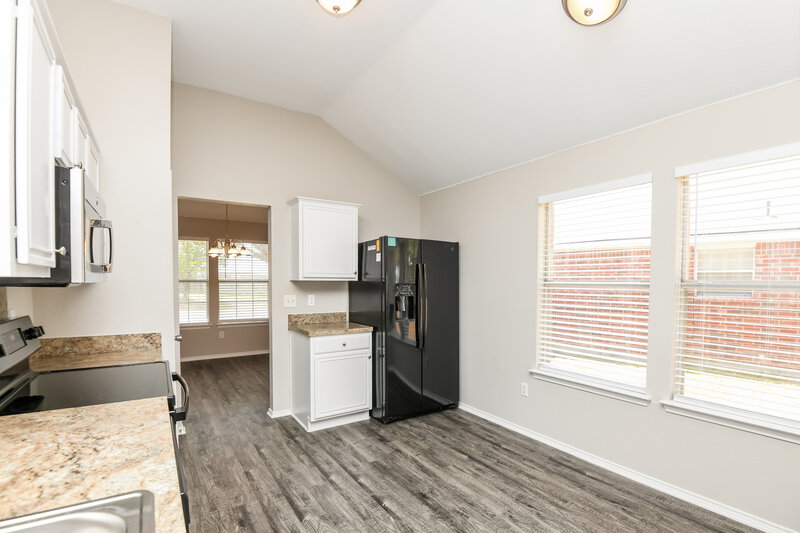 2,145/Mo, 6836 Bluff View Dr Watauga, TX 76137 Kitchen View