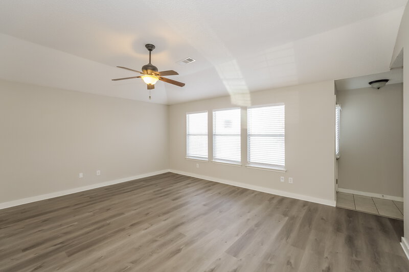 2,070/Mo, 13329 Dove Ranch Rd Roanoke, TX 76262 Main Bedroom View 3