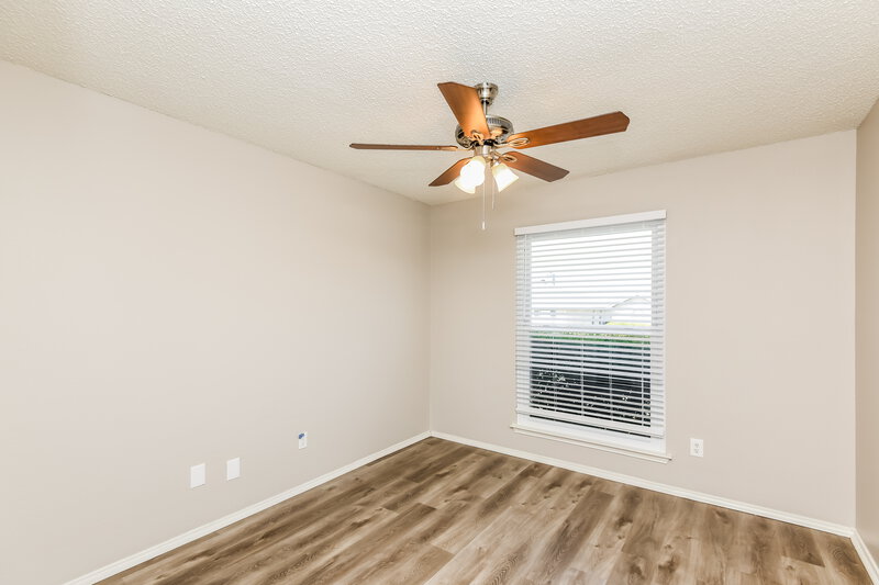 2,245/Mo, 216 Rosewood Ln Cedar Hill, TX 75104 Bedroom View 2