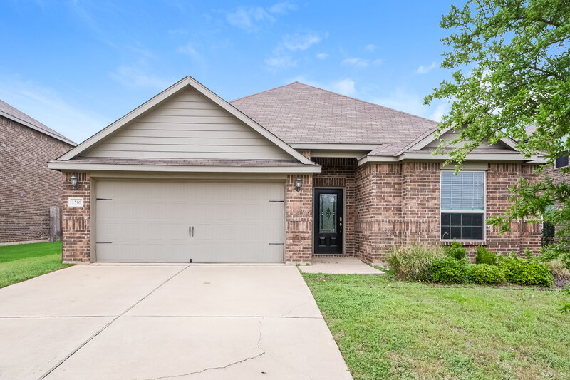 1,895/Mo, 1516 Millennium Dr Crowley, TX 76036 External View