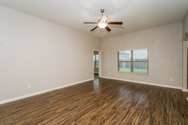 1,895/Mo, 1516 Millennium Dr Crowley, TX 76036 Living Room View 2