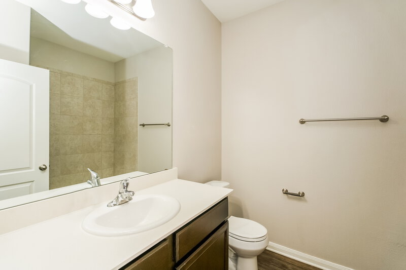 1,895/Mo, 1516 Millennium Dr Crowley, TX 76036 Bathroom View