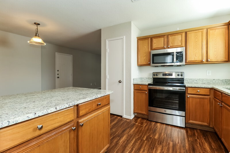 2,060/Mo, 14101 Black Gold Trl Haslet, TX 76052 Kitchen View