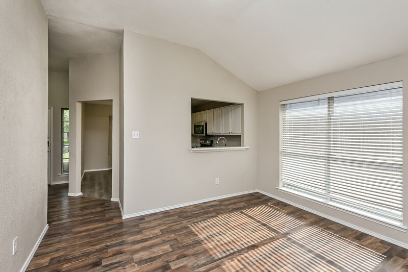 1,910/Mo, 10217 Cypress Hills Dr Fort Worth, TX 76108 Dining Room View