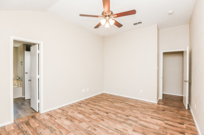 1,985/Mo, 10217 Cypress Hills Dr Fort Worth, TX 76108 Main Bedroom View 2