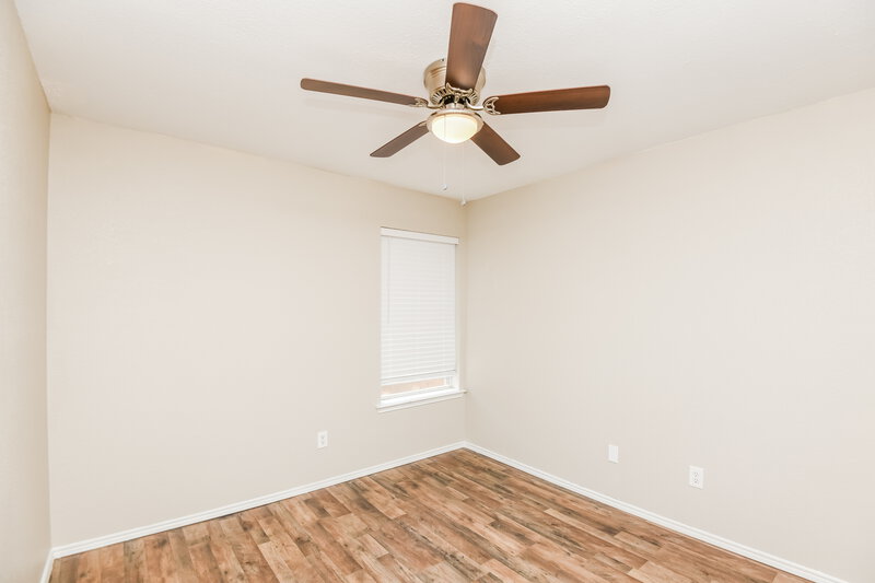 1,985/Mo, 10217 Cypress Hills Dr Fort Worth, TX 76108 Bedroom View 2