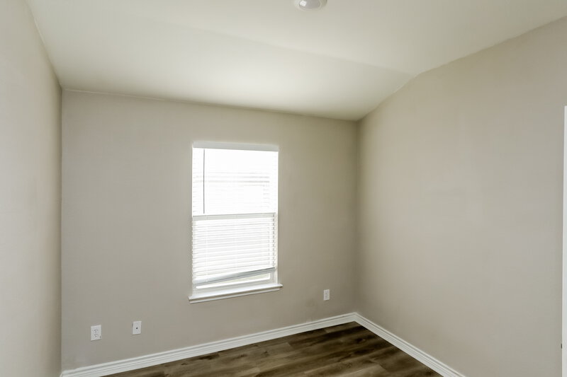 0/Mo, 616 Trillium Ln Desoto, TX 75115 Bedroom View