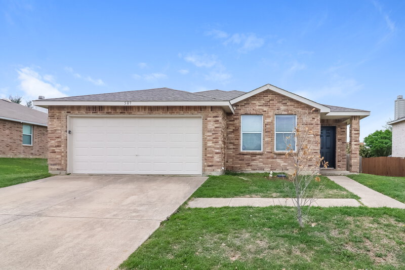 2,275/Mo, 509 Travis Ranch Trl Arlington, TX 76002 External View