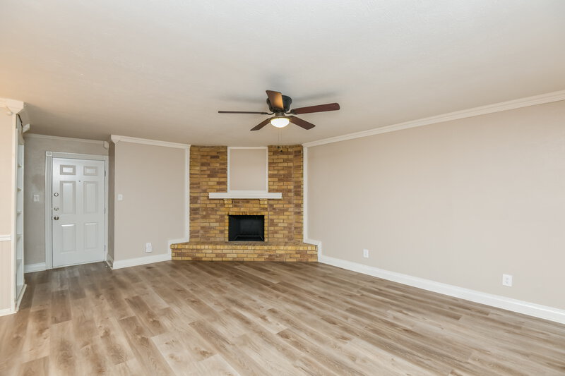 1,775/Mo, 7724 Whirlwind Dr Fort Worth, TX 76133 Misc View 3