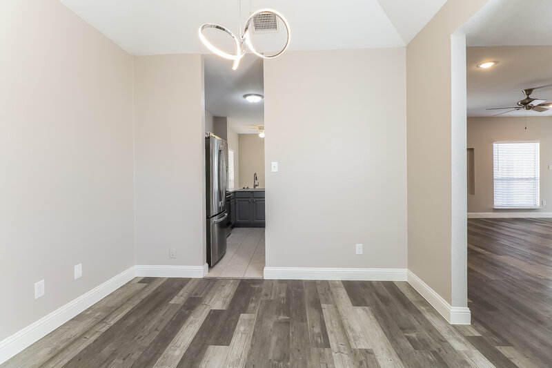 2,150/Mo, 1029 Primrose St Mesquite, TX 75149 Dining Room View