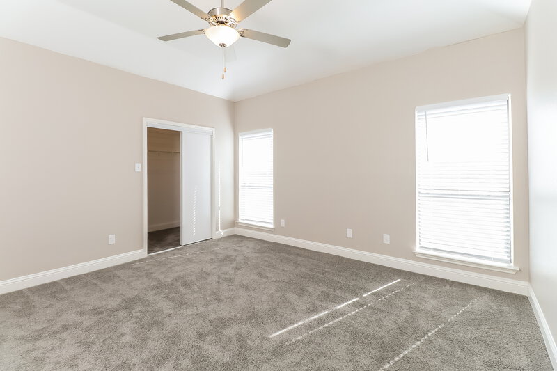 2,150/Mo, 1029 Primrose St Mesquite, TX 75149 Main Bedroom View