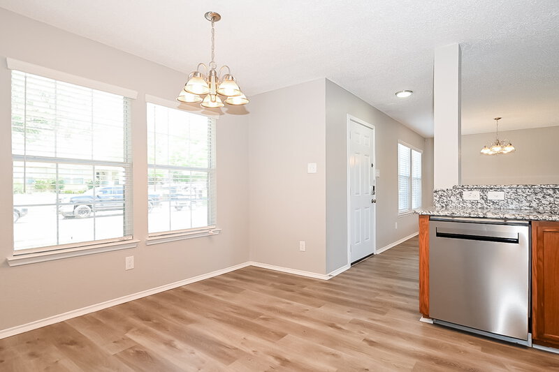 2,150/Mo, 2950 Monticello Ln Lancaster, TX 75134 Breakfast Nook View