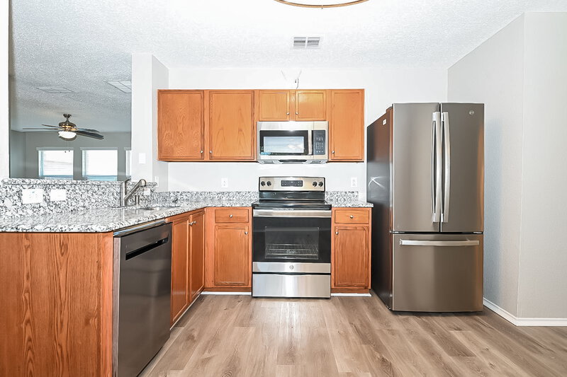 2,150/Mo, 2950 Monticello Ln Lancaster, TX 75134 Kitchen View