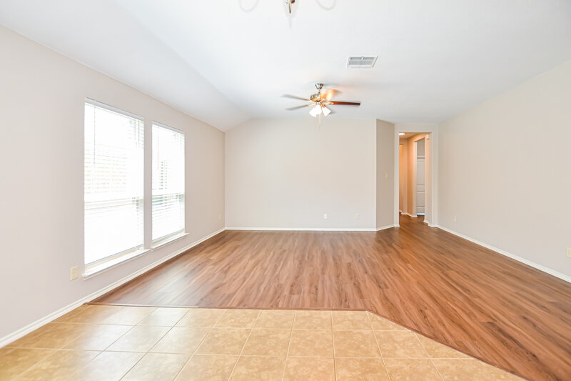 2,165/Mo, 1320 Sweetgum Dr Royse City, TX 75189 Living Room View