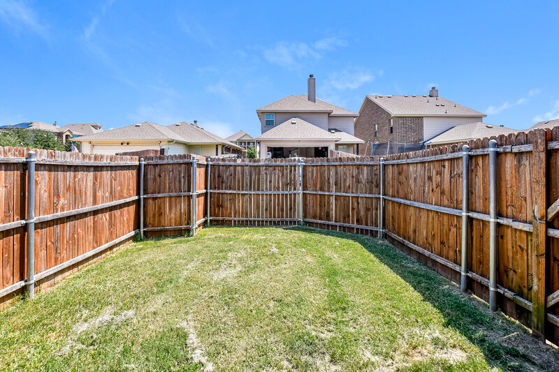 2,165/Mo, 1320 Sweetgum Dr Royse City, TX 75189 Rear View