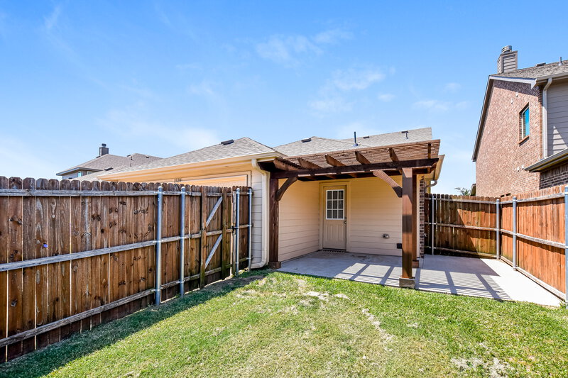 2,165/Mo, 1320 Sweetgum Dr Royse City, TX 75189 Rear View 2