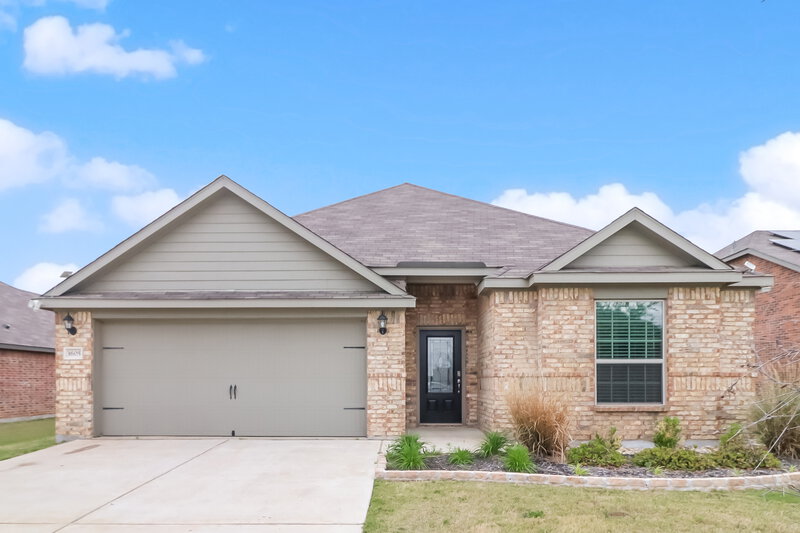 2,205/Mo, 1605 Conley Ln Crowley, TX 76036 External View