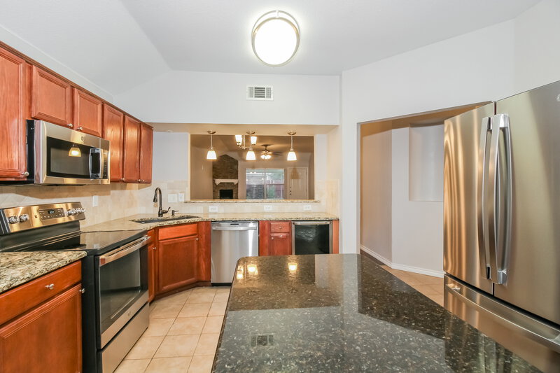 2,145/Mo, 745 Poncho Ln Fort Worth, TX 76052 Kitchen View