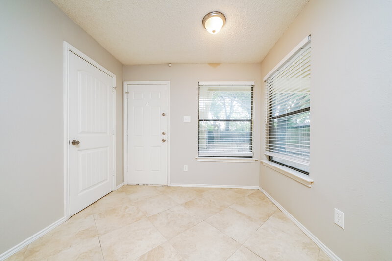 2,465/Mo, 1909 Wisteria St Denton, TX 76205 Breakfast Nook View