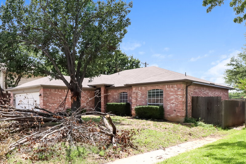 2,430/Mo, 5118 Ridge Pointe Dr Arlington, TX 76017 Front View