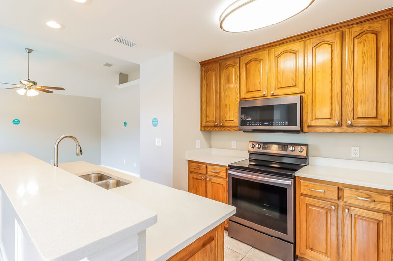 2,165/Mo, 1301 Rumfield Rd White Settlement, TX 76108 Kitchen View 2