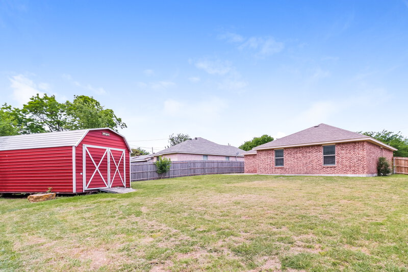 2,165/Mo, 1301 Rumfield Rd White Settlement, TX 76108 Rear View 2