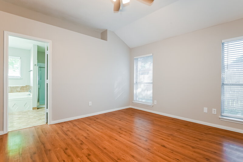 3,350/Mo, 1500 Sage Ct Mesquite, TX 75181 Main Bedroom View