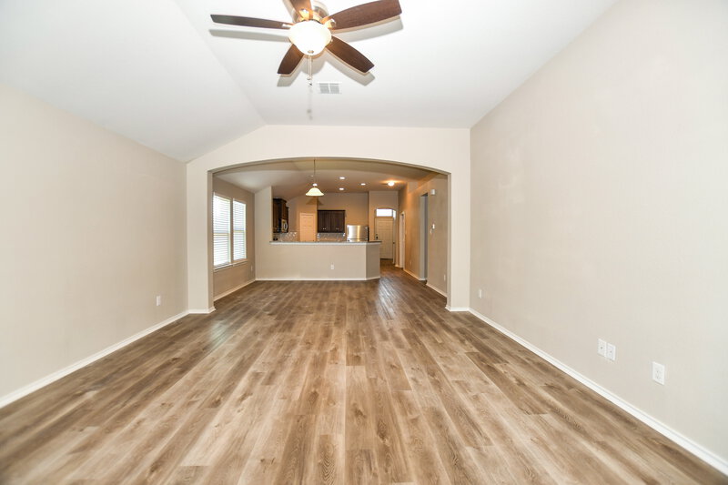 1,890/Mo, 4713 Joshua Dr Sanger, TX 76266 Living Room View