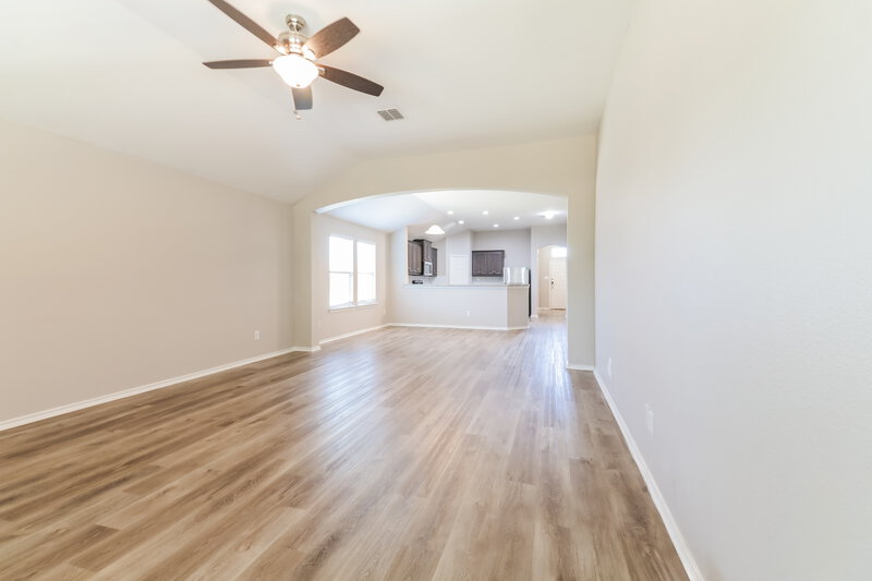 2,225/Mo, 4713 Joshua Dr Sanger, TX 76266 Living Room View 2