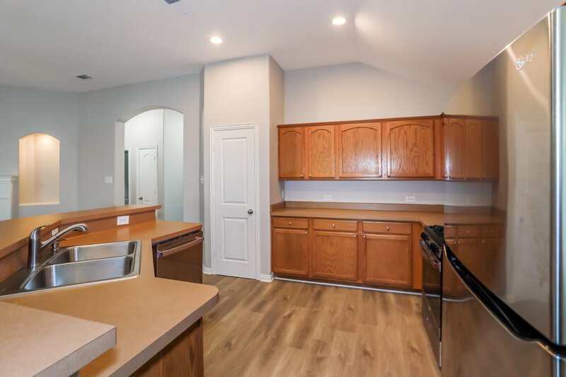 2,030/Mo, 6729 Sierra Madre Dr Fort Worth, TX 76179 Kitchen View
