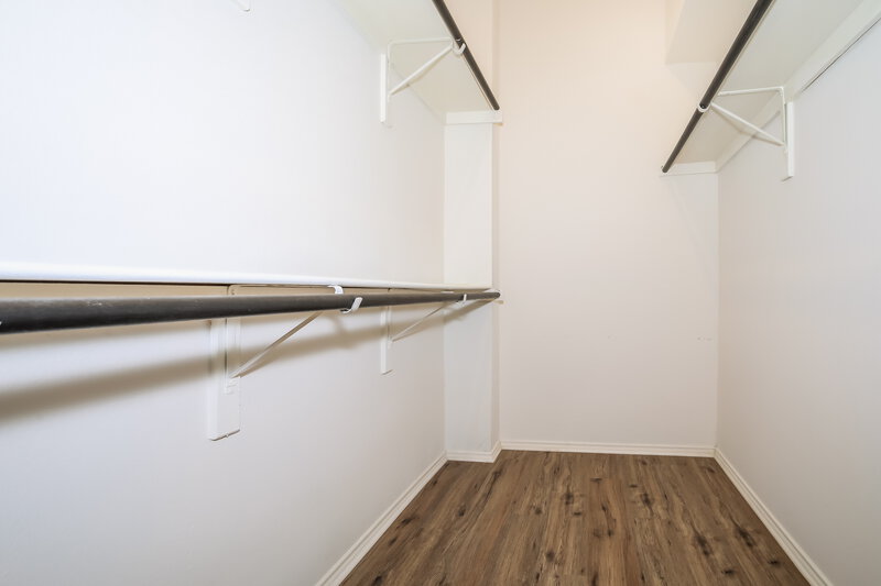 2,185/Mo, 2607 Mountainview Dr Corinth, TX 76210 Walk In Closet View