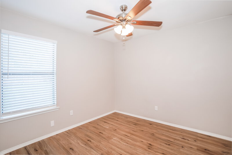 2,185/Mo, 2607 Mountainview Dr Corinth, TX 76210 Bedroom View 4