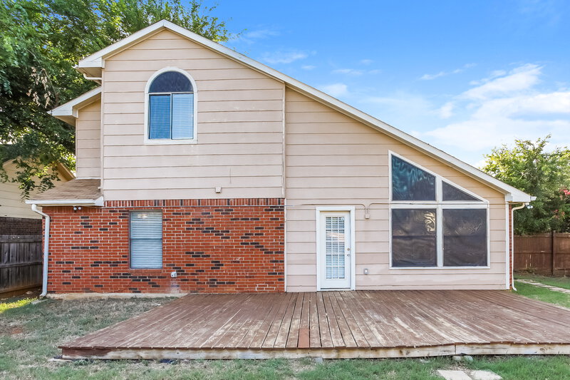 2,185/Mo, 2607 Mountainview Dr Corinth, TX 76210 Rear View
