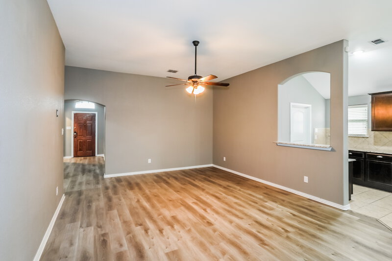 2,325/Mo, 4520 Rockmill Trl Fort Worth, TX 76179 Living Room View