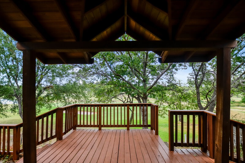 2,840/Mo, 3937 Silver Meadow Ln Grand Prairie, TX 75052 Deck View