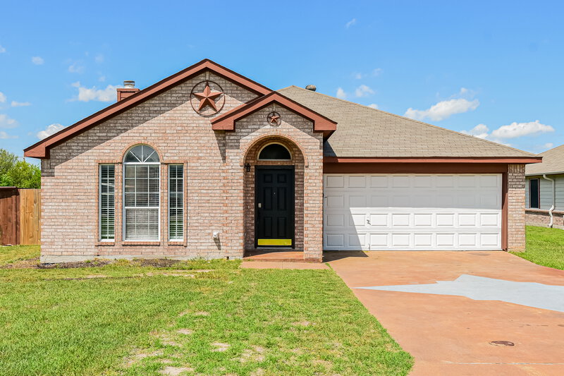 1,780/Mo, 204 Harvard Dr Princeton, TX 75407 External View