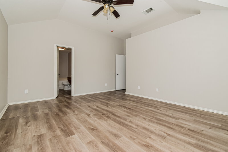 1,780/Mo, 204 Harvard Dr Princeton, TX 75407 Main Bedroom View 2