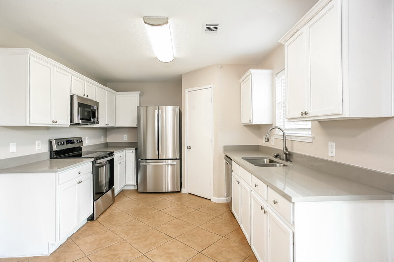 2,700/Mo, 2016 Dove Xing Melissa, TX 75454 Kitchen View