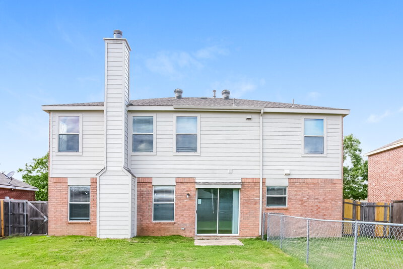2,700/Mo, 2016 Dove Xing Melissa, TX 75454 Rear View