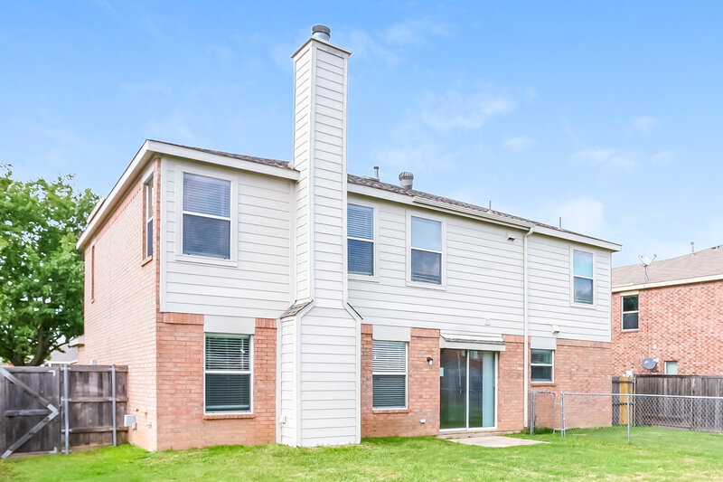2,700/Mo, 2016 Dove Xing Melissa, TX 75454 Rear View 2