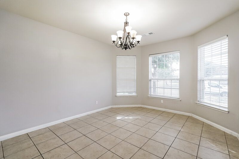 2,180/Mo, 4204 Tower Ln Crowley, TX 76036 Dining Room View