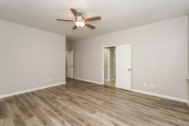 2,180/Mo, 4204 Tower Ln Crowley, TX 76036 Main Bedroom View 2