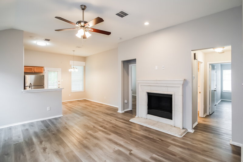 2,215/Mo, 2801 Stockton St Denton, TX 76209 Living Room View 2