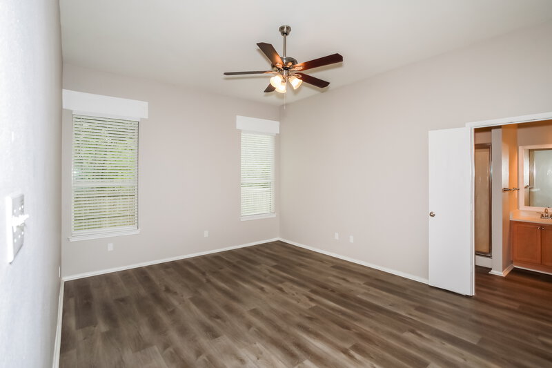 2,215/Mo, 2801 Stockton St Denton, TX 76209 Main Bedroom View