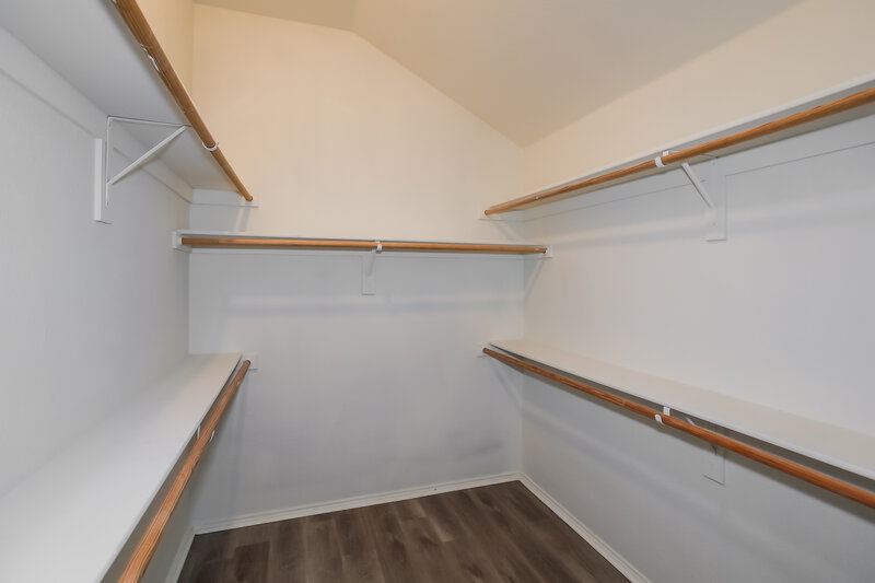 2,215/Mo, 2801 Stockton St Denton, TX 76209 Walk In Closet View